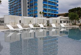 BG Tonga Tower allows 18 year olds to book a room