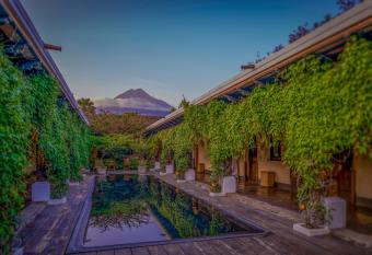 Porta Hotel Antigua allows 18 year olds to book a room