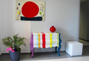 Casa Vacanze Fardella Centrale has Balcony rooms