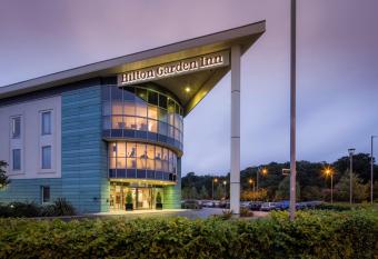 Hilton Garden Inn Luton North allows 18 year olds to book a room