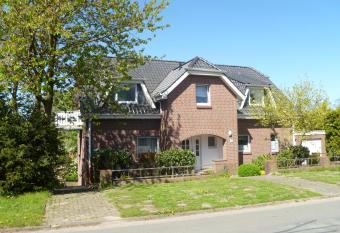 Natur und Erlebnis allows 18 year olds to book a room