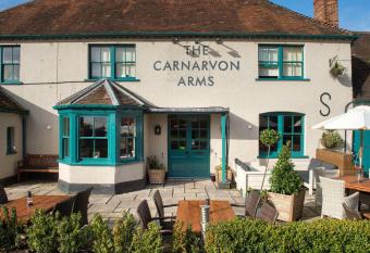 The Carnarvon Arms allows 18 year olds to book a room