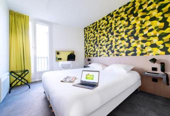 The Originals City, Ara H  tel, Landerneau has Balcony rooms