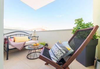 Narancin Apartments has Balcony rooms