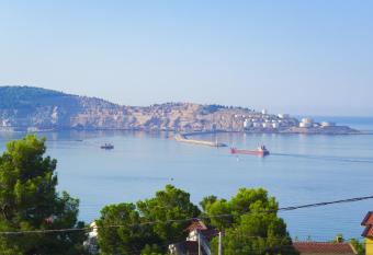 Alise has Balcony rooms