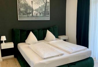 Ferienwohnung Dublin has Balcony rooms