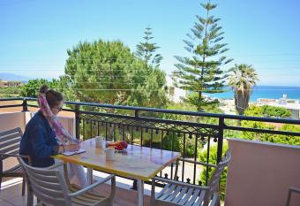 Melina s House has Balcony rooms