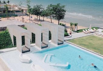 Veranda Residence Pattaya by IN has Balcony rooms