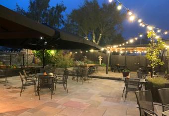 The White Hart allows 18 year olds to book a room