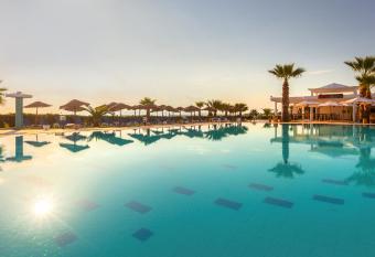 Hotel Nour Congress & Resort has Balcony rooms