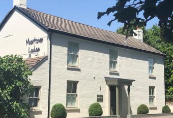 Moortown Lodge B&B allows 18 year olds to book a room