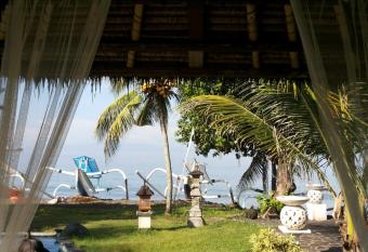 Abalone Resort has Balcony rooms