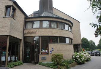 Alsput Hotel has Balcony rooms