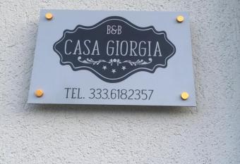 B&B Casa Giorgia has Balcony rooms