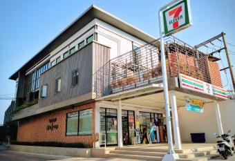 Asleep by Lantana allows 18 year olds to book a room