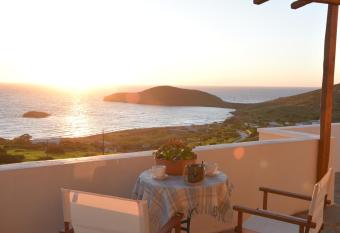 Anemos and Almyra has Balcony rooms