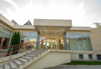 Club de Vacanta Mediterraneo has Balcony rooms