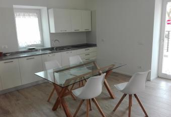 Residenza Pedrotti has Balcony rooms