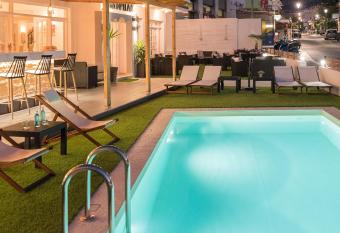 Pasiphae Hotel has Balcony rooms