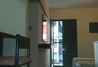 Flat - Palladium Apart Service allows 18 year olds to book a room