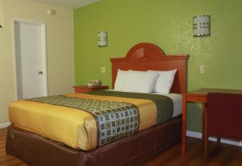 Royal Inn has Smoking rooms