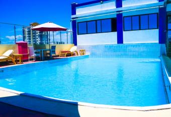 Sheratton Regency Hotel has Balcony rooms