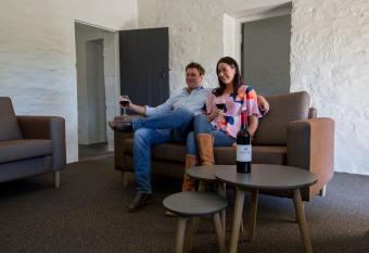 Paxton Square Cottages has Balcony rooms