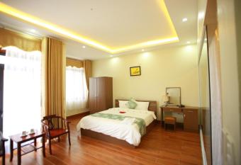 Family Hotel Soc Son has Balcony rooms