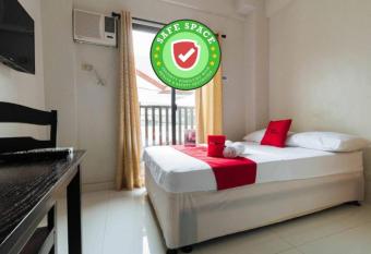 RedDoorz near NAIA Terminal 1 has Balcony rooms