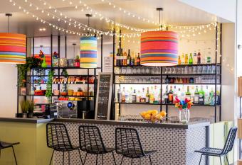 ibis Styles Perpignan Centre Gare allows 18 year olds to book a room