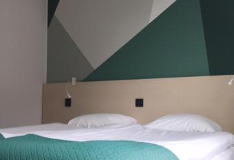 GreenStar Hotel Jyv  skyl   allows 18 year olds to book a room