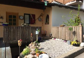 G  stehaus Schr  der has Balcony rooms