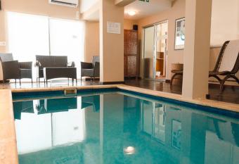 Hotel Sunset Beach has Balcony rooms