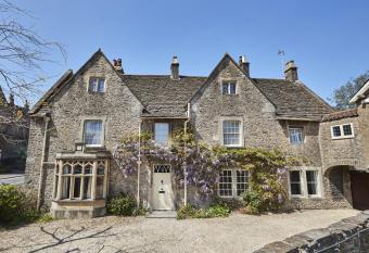 Rook Lane House allows 18 year olds to book a room