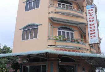 Hu   nh H    ng Guesthouse has Balcony rooms