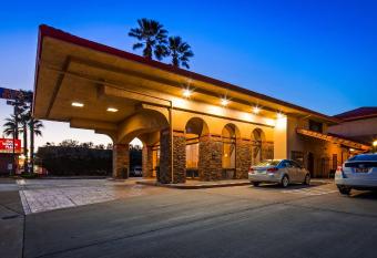 Best Western Plus Executive Inn & Suites has Balcony rooms