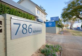 Ruthven Street Motor Inn allows 18 year olds to book a room