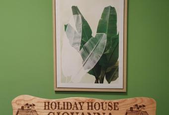 Holiday house Giovanna has Smoking/Balcony rooms