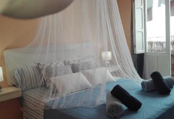 Apartamentos Oscar has Balcony rooms