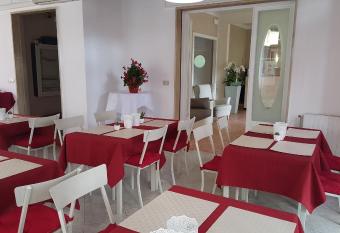 La locanda di Gioele has Balcony rooms