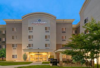 Candlewood Suites Arundel Mills / BWI Airport allows 18 year olds to book a room