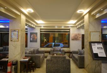 Anbat Midtown Hotel allows 18 year olds to book a room