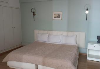 Elegant Suites Beirut has Balcony rooms