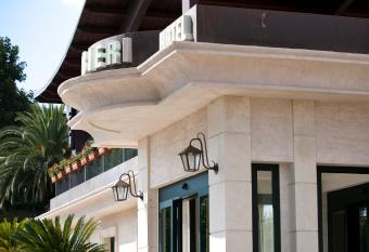 Hotel Barbieri has Balcony rooms