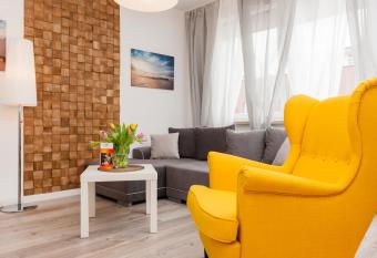 Jantar Apartamenty - Wylotowa has Balcony rooms