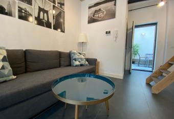 Modern cozy studio with backyard has Balcony rooms