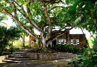 Montpelier Plantation & Beach allows 18 year olds to book a room