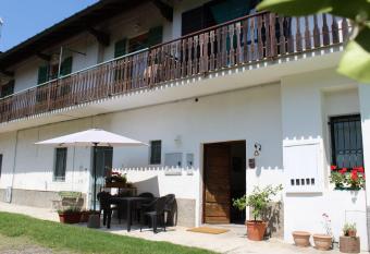 Il Casolare del Medio Olona has Balcony rooms