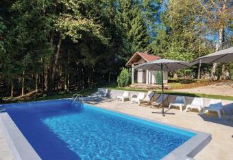 Guest house Sara Latin has Balcony rooms