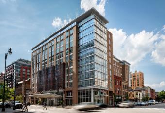 Courtyard by Marriott Washington Downtown/Convention Center has Balcony rooms